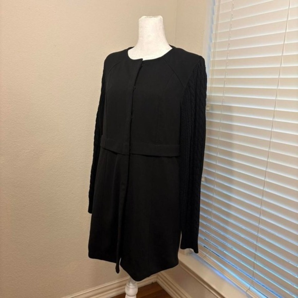 Laundry by Shelli Segal size small black jacket with cable knit sleeves